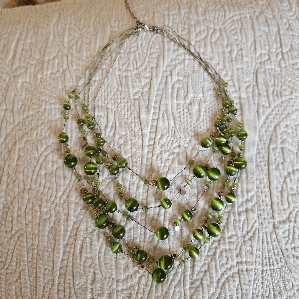 GREEN MOONGLOW Glass beaded 5 -strand gold chain necklace